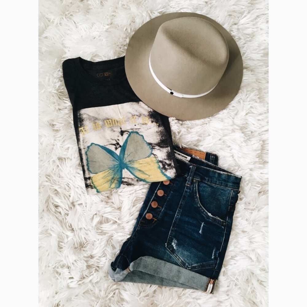RVCA Tee